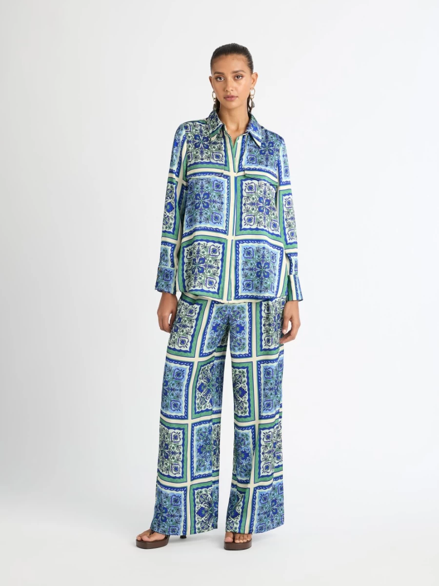 SHEIKE Women's Sierra Shirt - Stylish & Comfortable Top for Everyday Wear